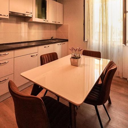 Apartmán Tranquil Urban Escape Split Exteriér fotografie