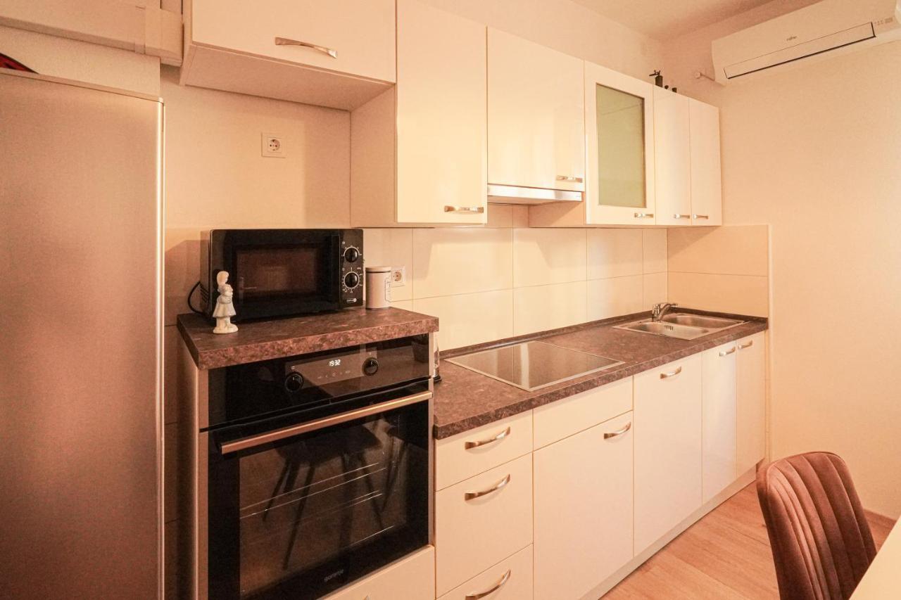 Apartmán Tranquil Urban Escape Split Exteriér fotografie