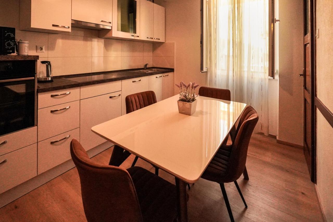 Apartmán Tranquil Urban Escape Split Exteriér fotografie